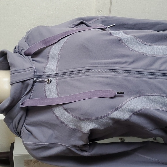 Lululemon Hooded Stride Jacket Heathered Grey Size10 - Picture 2 of 11